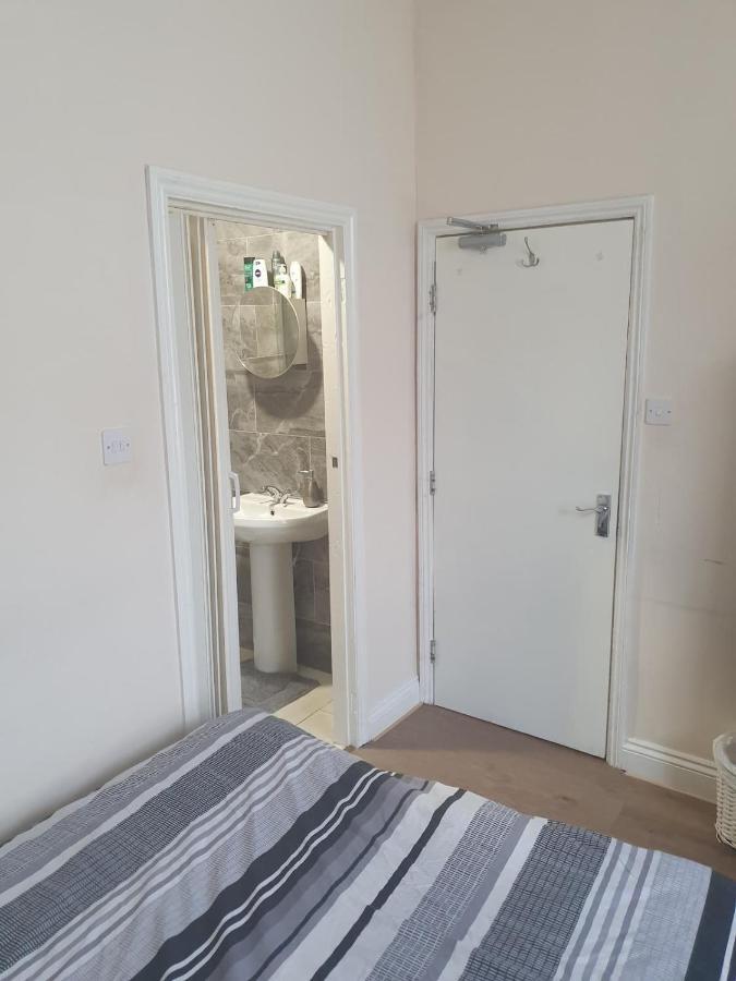 En Suite Bedrooms, Heaton, Newcastle Екстериор снимка
